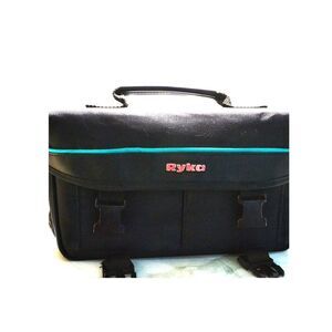 Vintage Ryka Camera Bag Padded Pockets Hand And Shoulder Carry
